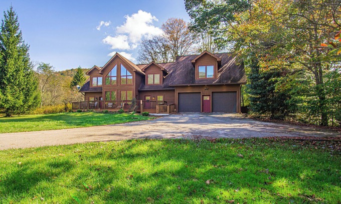 Snowshoe House | Meadows 126 Luxury at Its Finest 4 Br Home