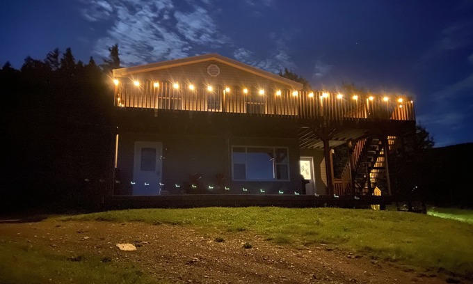 Meat Cove Cabin | (Meat Cove)Hines Ocean View Lodge
