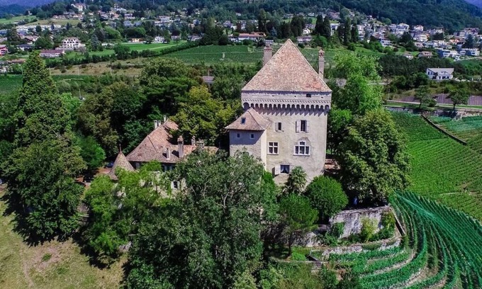Montreux Other | Medieval apartment Juliette