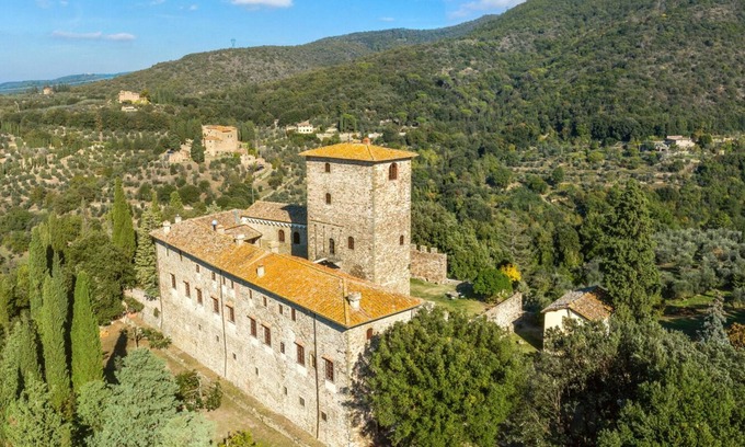 Chiocchio Other | Medieval Castle 15 km from Florence, in the heart of "Chianti Classico" region