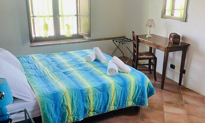 Montecastelli Apartment | Meditating Caterpillar
