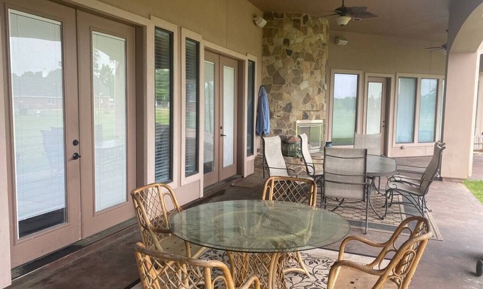 Conroe House | Mediterranean Hideaway! Great for large families visiting the area.