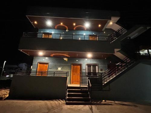 Kamalapur House | MEENAKSHI GUEST Inn