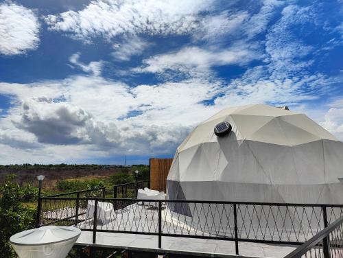 Hindupur House | Meenakshi-Lakehouse of M