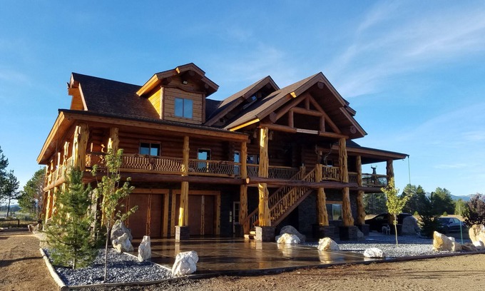 Tamarack Resort House | Mega Lodge for Rent Donnelly, Cascade, McCall,