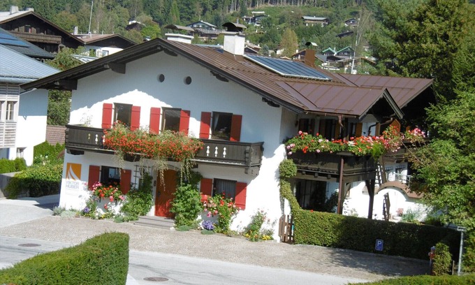 Kitzbuehel Apartment | Meikl - 2 bedroom apartment in Kitzbuehel