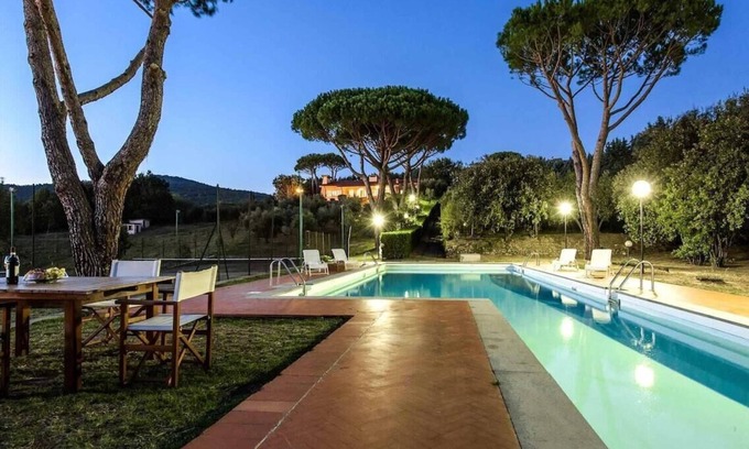 Capraia e Limite Villa | Melograno, private pool villa. A/C, Tennis, WiFi