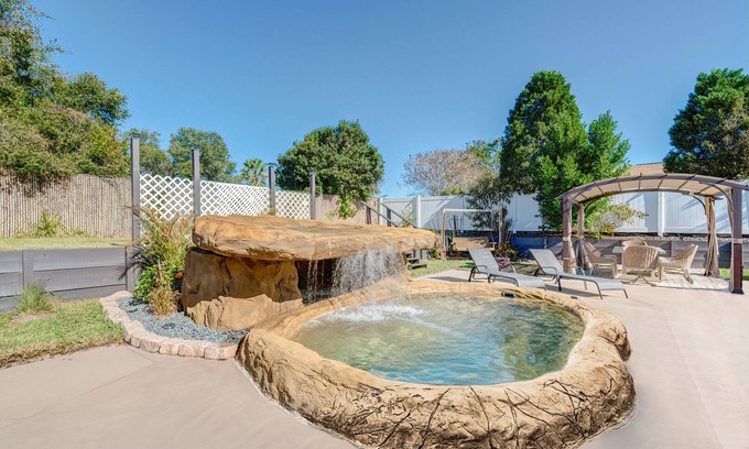 Spring Hill House | Memories by the Gulf | 4BR Oasis w/Heated Saltwater Cocktail Pool & Fire Pit