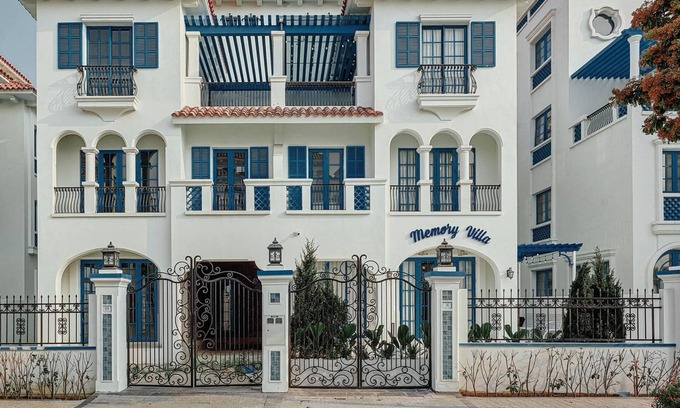 Bai Chay Villa | Memory Villa 3-bedrooms 1' walking to the beach, Ha Long bay