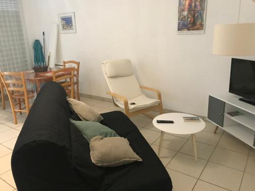 Cambo-les-Bains Apartment | Mendi Alde