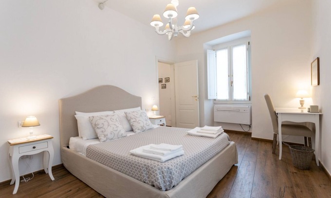 Prato Apartment | Mercatale Apartment in Tuscany (WIFI, Air conditioning)