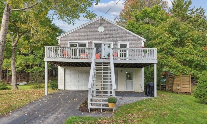 Brunswick House | Mere Point Coastal Cottage