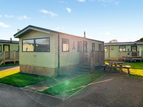 Knaresborough House | Meridan Birkham 2 - Uk48531
