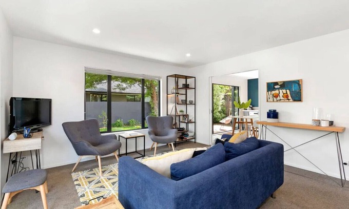 Merivale Apartment | Merivale Village Apartment