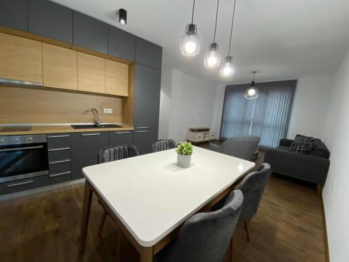 Ixelles Apartment | Merjay Garden Residence