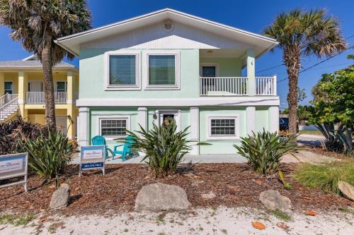 New Smyrna Beach House | Mermaid's Playground
