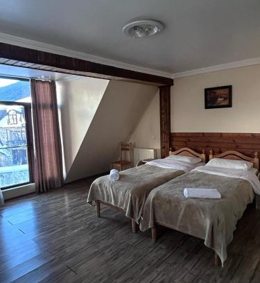 Bagvdanari House | Mestiatour Guest House