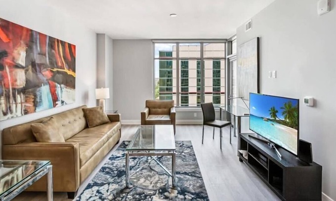 Woodmont Triangle Apartment | Metro to DC |Rooftop Access & Wifi | Downtown Bethesda | by GLS