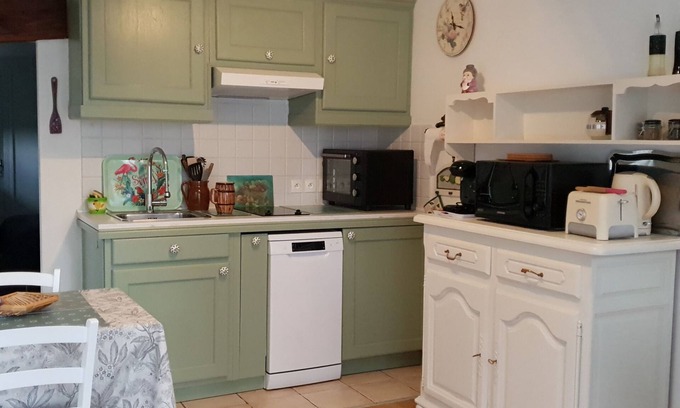 Guernes Cottage | Meublé de tourisme classé 3* 35 m2 + terrasse. 2 pers, countryside VEXIN FRANçAIS