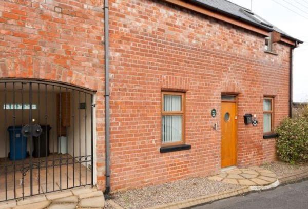 Bangor House | Mews Cottage Bangor