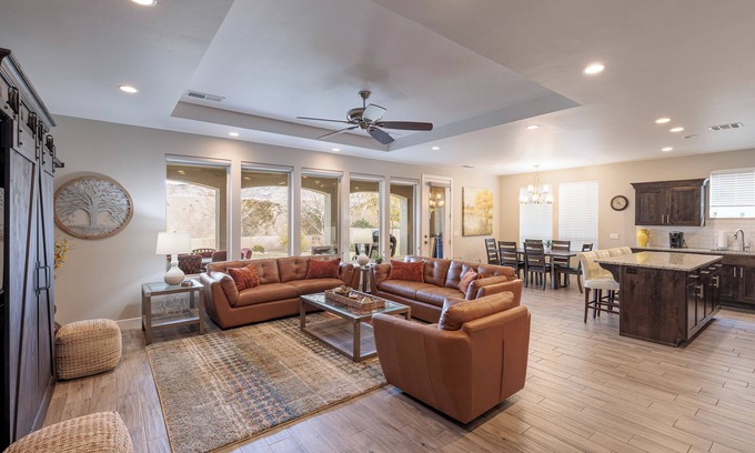 St. George House | Mi Casa Es Su Casa at The Ledges Golf Club *Resort Amenities Included*