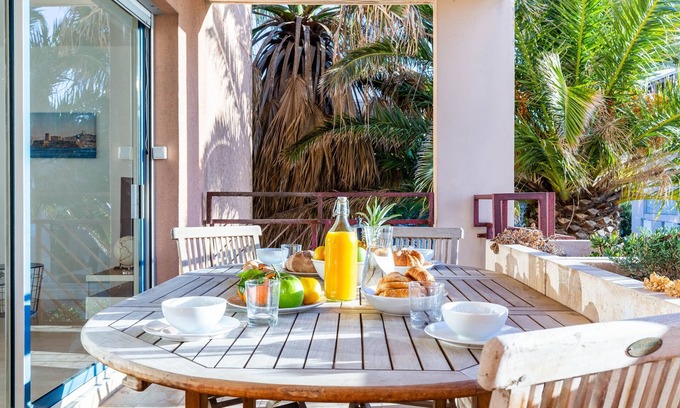 La Plage Apartment | Michel-Ange - Two Bedroom Apartment, Sleeps 6