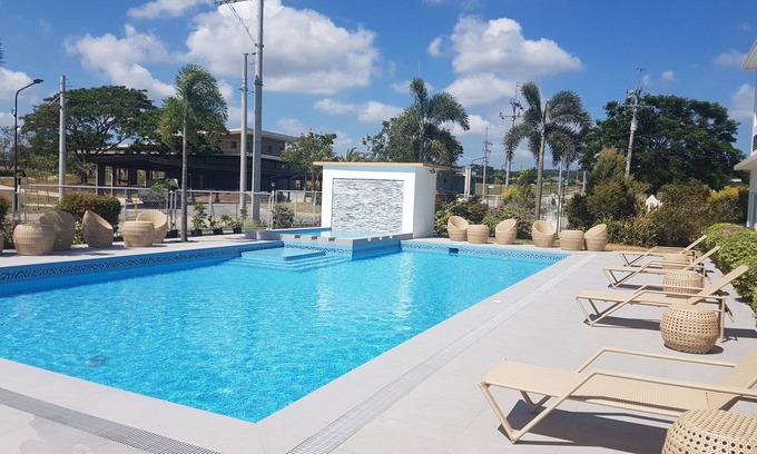 Silang Hotel | Microtel by Wyndham South Forbes near Nuvali