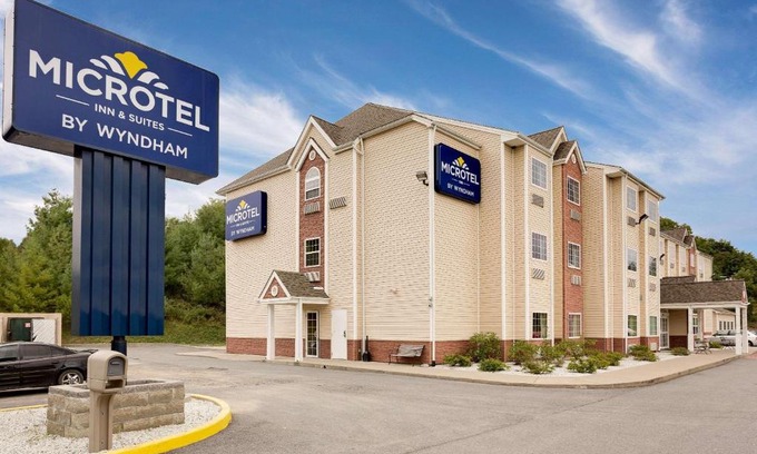 Princeton Hotel | Microtel Inn & Suites by Wyndham Princeton