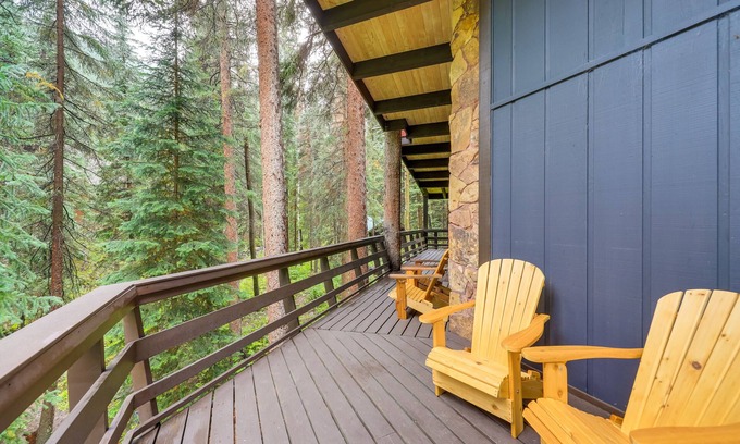 Dumont Cabin | Mid-Century Cabin: Creekside, Easy Access to i-70
