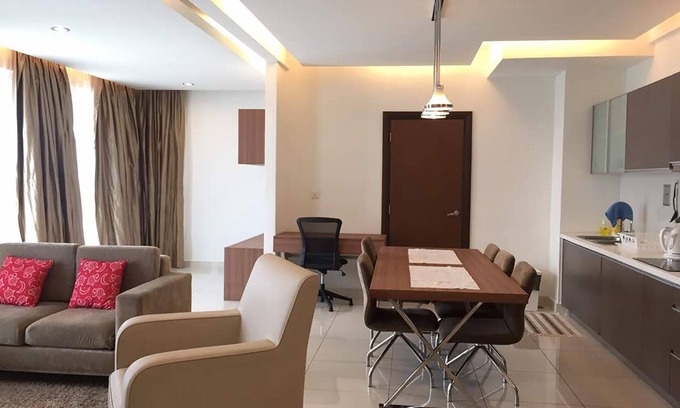 Pekeliling Apartment | Midas Suite @ Regalia Residences by Márgaux