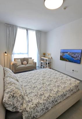 Sharjah Apartment | Midori Elegant Living by Shiro Elegant Holiday Homes