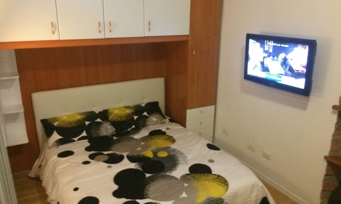 Porta Venezia Apartment | Milan: Via Melzo Milan apartment "Grazia" in the heart of the Fashion Town