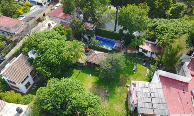 San Miguel House | Milcoapa is an amazing vacation home in the heart of this mystic town.