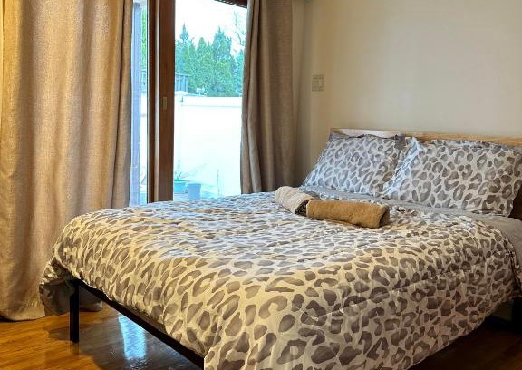 Mill Basin House | Mill Basin Cozy Home
