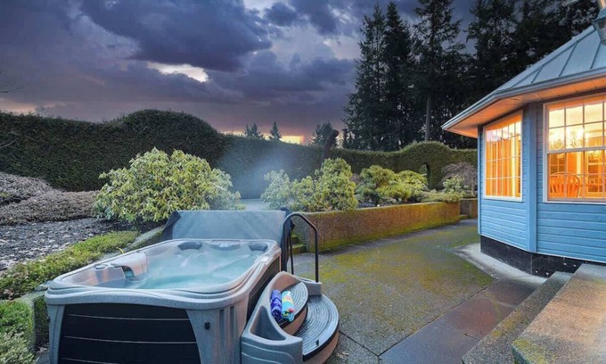 Mill Bay House | Mill Bay Manor Summar