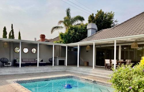 Port Elizabeth House | Mill Park Escape