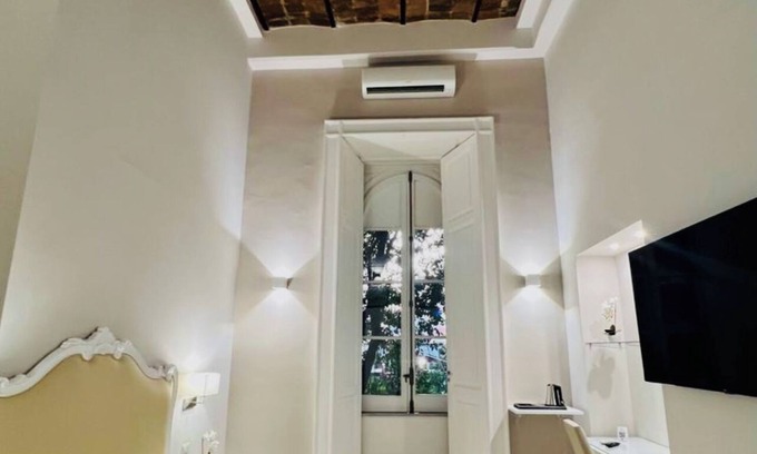 Vomero Bed & Breakfast | MILUAR - Vanvitelli