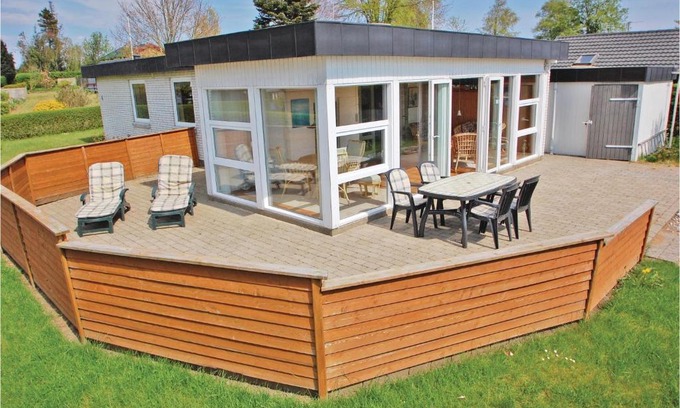 Hejlsminde Strand House | Mindegården