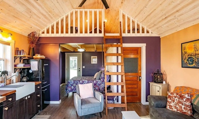 Thomas House | Miner's Daughter: Modern TinyHome nr Purple Fiddle