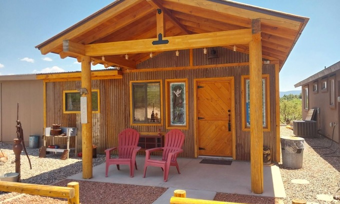 Cottonwood Cabin | Miners Cabin - New Private and Cozy