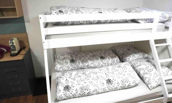 Amstetten House | Mini apartment in Amstetten for short stays in the basement