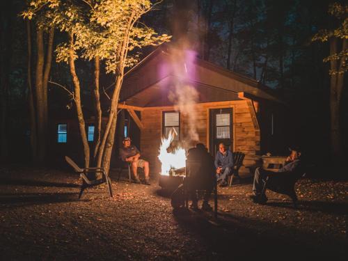 Odanak Other | Mini-Chalet - Abenaki Aventure