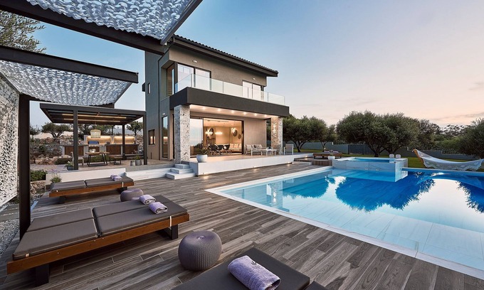 Akrotiri Villa | Minimalistic Design, 70 sq. m. Heated Pool, 5 Minutes From Sandy Beaches!