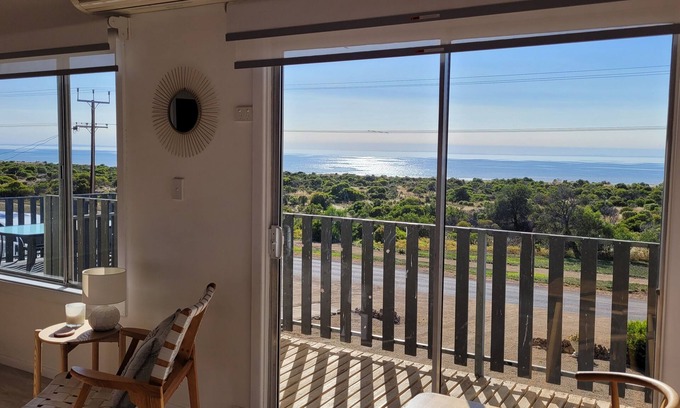 Tiddy Widdy Beach House | Mint by the Sea - Esplanade location, sea views! Free WiFi! Off Peak Special!