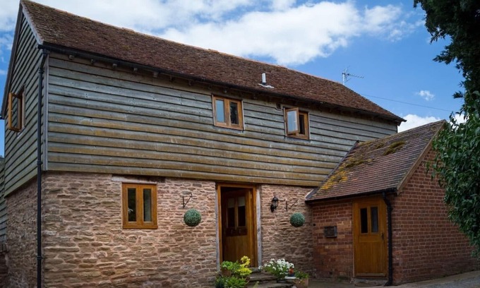 Bromyard Cottage | Mintridge - The Coach House - Detached cottage set within 135 acres