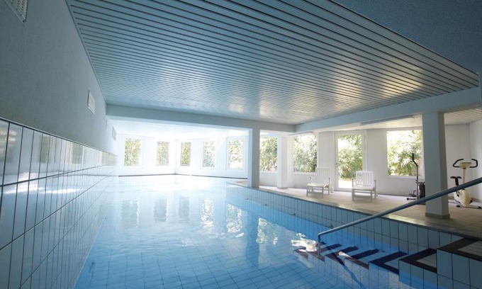 Minusio Apartment | Minusio Suite Pool