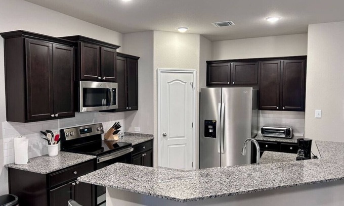 Temple House | Minutes from Temple Hospital