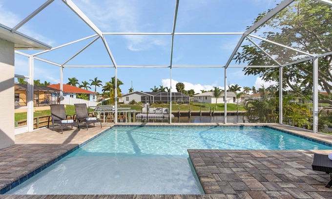 Caloosahatchee House | Minutes to the River!, Dock and Pool - Villa Gold Coast - Roelens Vacations