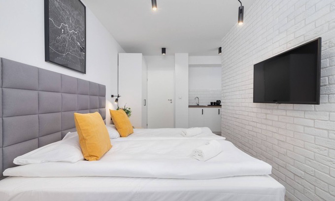 Kazimierz Apartment | Miodowa 42/6B | Wifi, Studio, Pet-friendly, Cracow