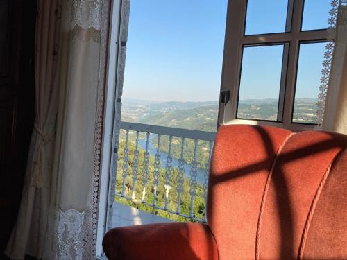 Marco de Canaveses House | Mira Douro Valley Home